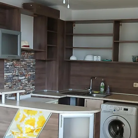 Rum i privatbostad Private Bedroom, Kitchen And Balcony *