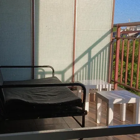 Private Bedroom, Kitchen&balcony Privatunterkunft Warna