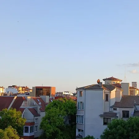 Rum i privatbostad Private Bedroom, Kitchen And Balcony